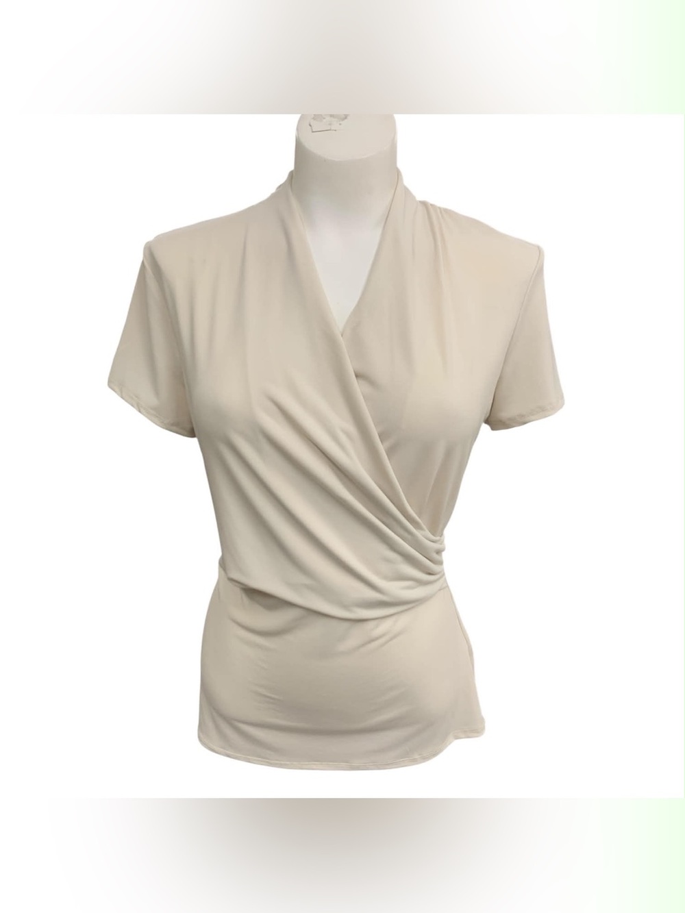 Suzy Shier Cream Short-Sleeve Faux Wrap Top Size S